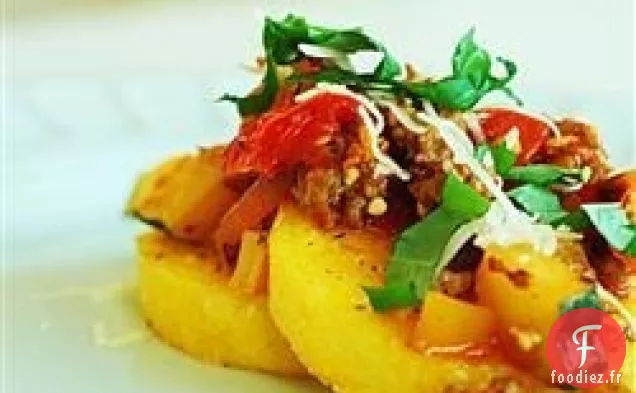 Polenta à la Saucisse Épicée-Sauce Végétarienne