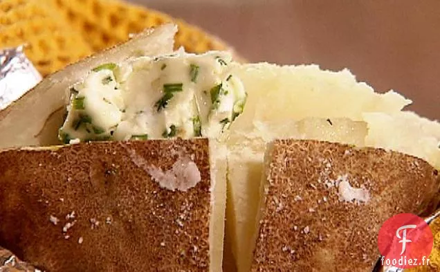 Pommes de Terre au Four avec Beurre aux Herbes