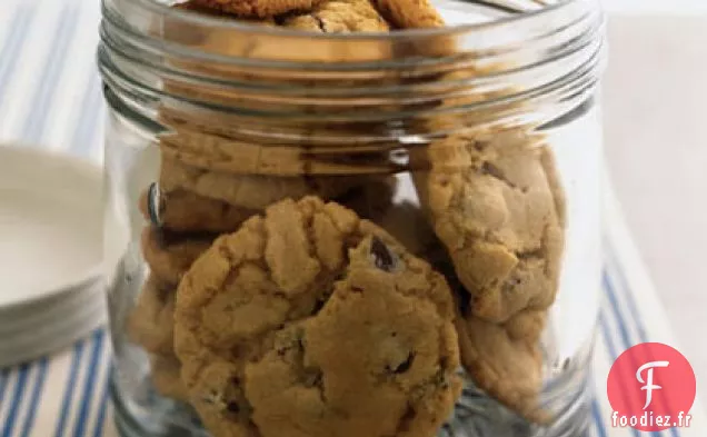 Biscuits Sucrés et Salés aux Morceaux de Chocolat aux Arachides