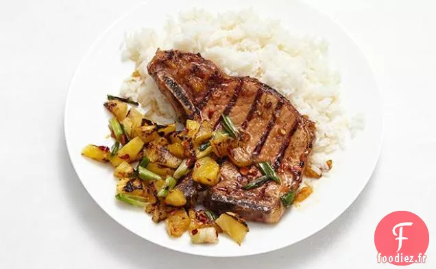 Côtelettes De Porc Avec Salsa À L'Ananas