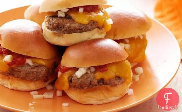 Texas Hold-Ums Mini Burgers de Bœuf Chipotle avec Ketchup à l'Ail Rôti au Feu Chaud