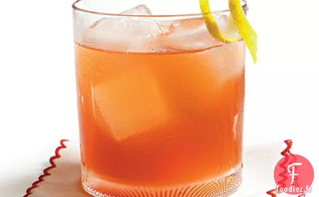 Sipper aux Canneberges Chaudes