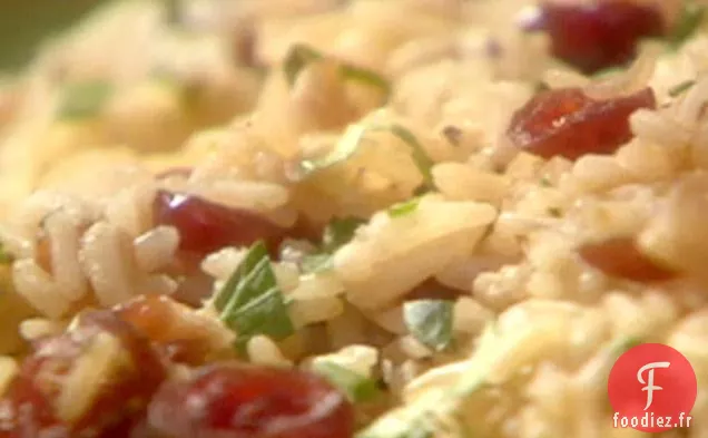 Steaks Poêlés Sauce Poêle Bourbon-Thym, Riz Pilaf aux Canneberges et Amandes