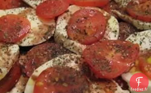 Salade de Tomates Mozzarella avec Réduction de Balsamique