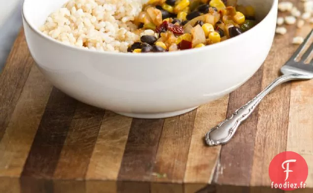 Bol De Haricots Noirs, Maïs Et Riz Chipotle