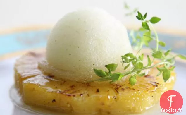 Ananas Rôti au Thym-Glace au Gingembre