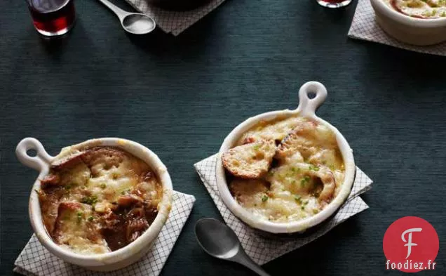 Soupe À L'Oignon Avec Côtes Levées Braisées
