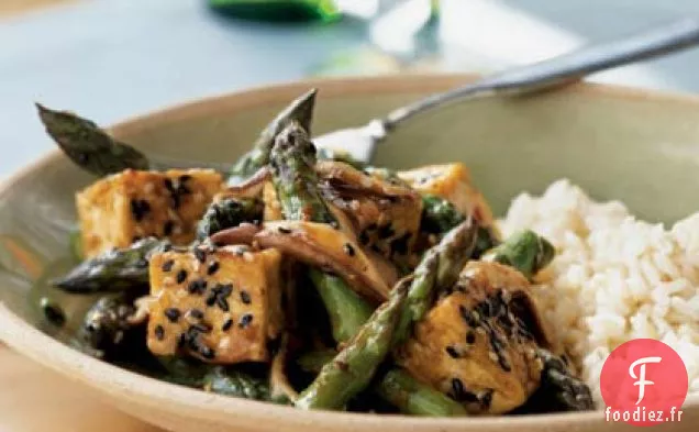 Sauté de Tofu au Sésame sur Riz
