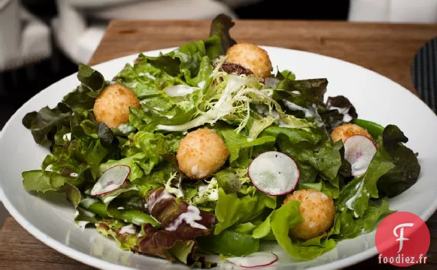 Recette de Salade de Fromage de Chèvre Frit