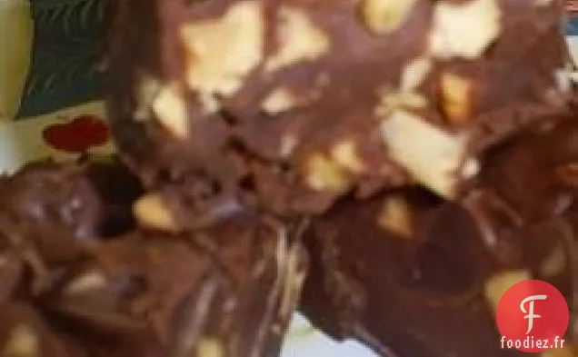Fudge au Chocolat au Beurre d'Arachide Végétalien Simple