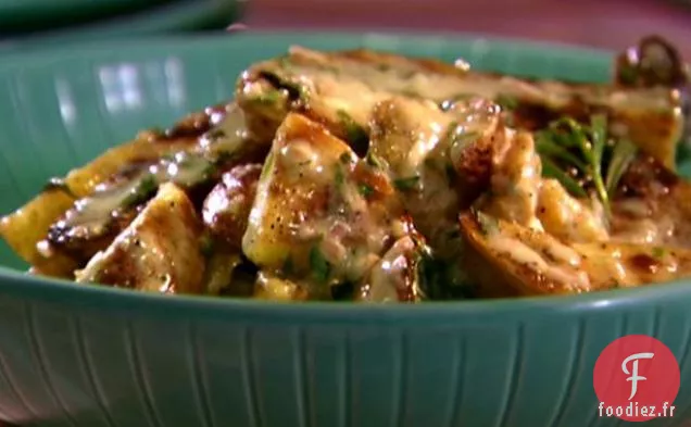 Pommes de Terre Fingerling Grillées avec Vinaigrette Crémeuse à l'Estragon