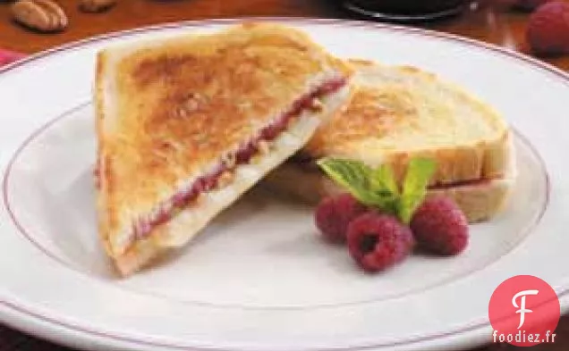 Fromage Grillé aux Framboises