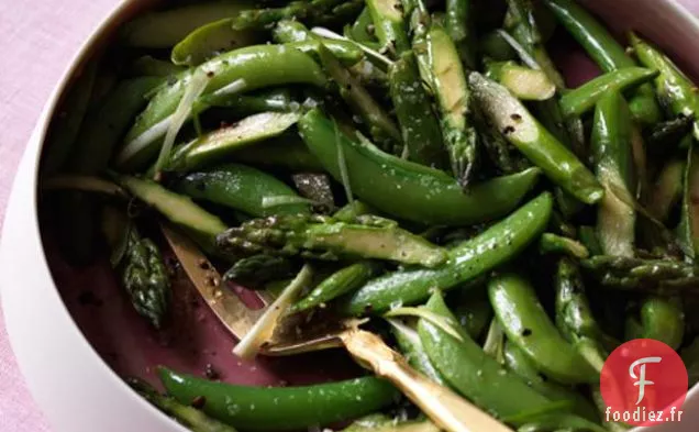 Mélange D'Asperges Et De Sucre