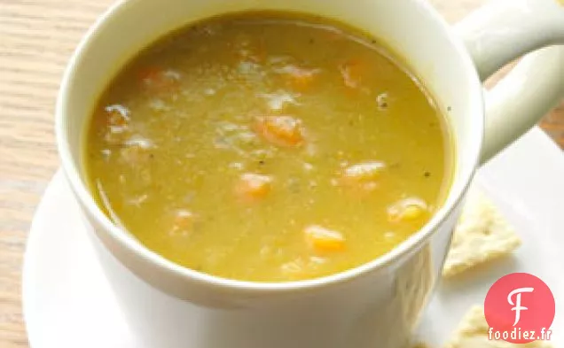 Soupe Copieuse de Pois Cassés aux Légumes