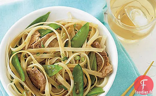 Porc Sauté, Pois Mange-Tout et Nouilles de Riz