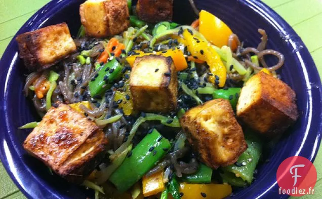 Soba Au Gingembre Et Au Citron Vert Avec Tofu Rôti