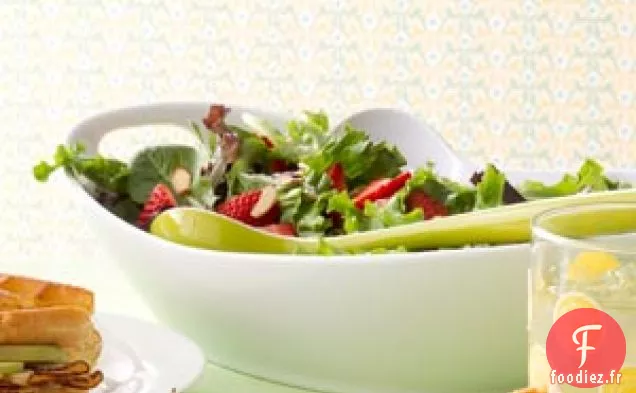 Légumes Verts Mélangés avec des Fraises