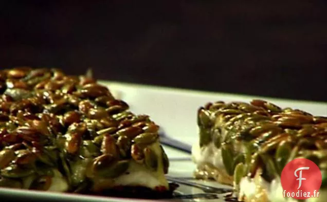 Flétan du Pacifique en Croûte de Pepita avec Crème de Serrano à la Coriandre