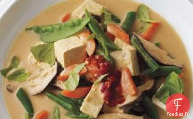 Recette De Soupe Aux Légumes Et Au Tofu Au Curry Thaïlandais