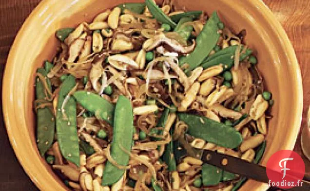 Salade De Pâtes Au Sésame, Pois Mange-Tout Et Shiitake