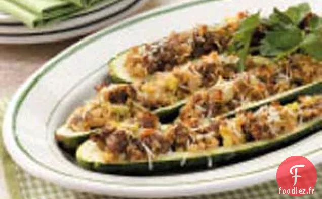 Bateaux de Courgettes au Parmesan et au Porc