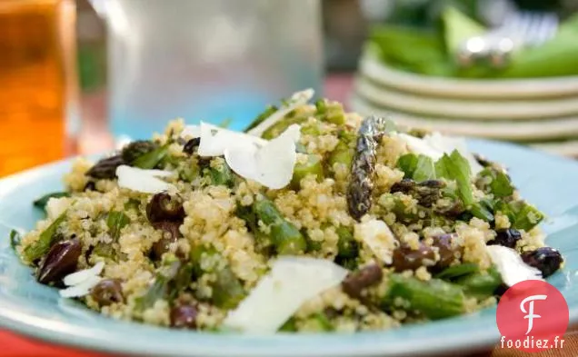 Salade de Quinoa aux Asperges, Fromage de Chèvre et Olives Noires