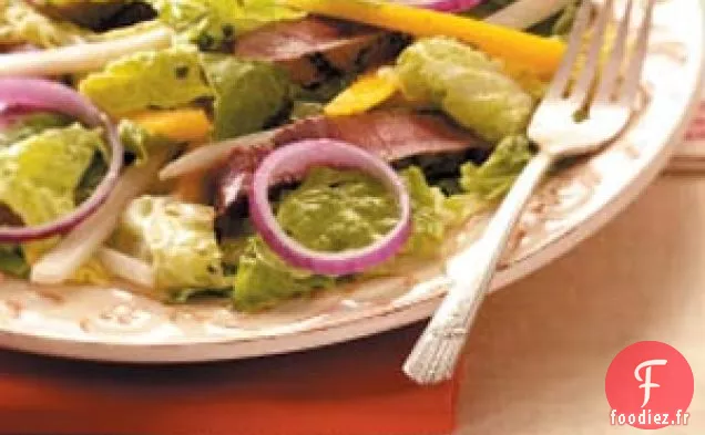 Salade de Steak Grillé aux Fruits