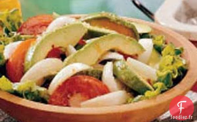 Salade de Tomates Et D'Avocats