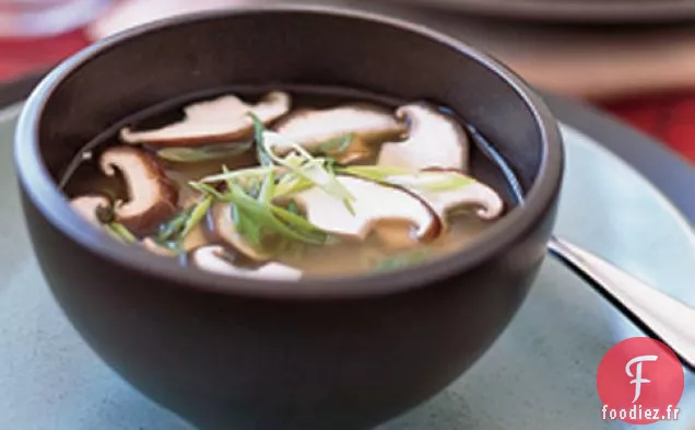 Miso-gingembre Consommé