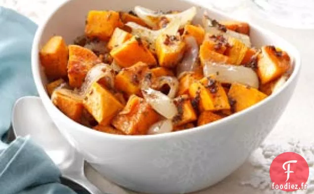 Salade de Patates Douces Rôties et Oignons