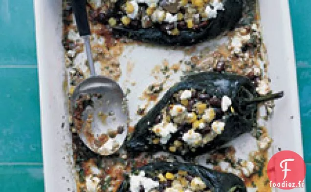 Poivrons Poblano Farcis À La Sauce Chipotle