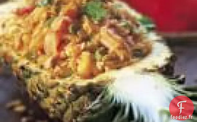 Riz au jasmin frit à l'ananas (khao Phat Supparot)