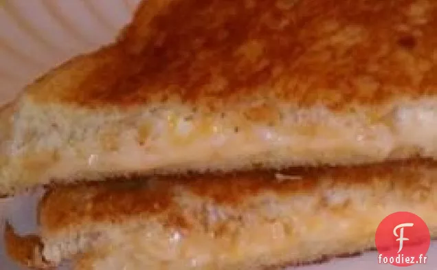 Sandwichs Gastronomiques au Fromage Grillé