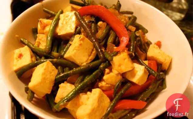 Dîner Ce Soir: Sauté De Haricots Longs Et De Tofu