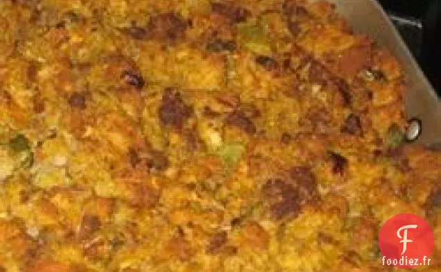 Farce De Pain De Maïs Avec Saucisse