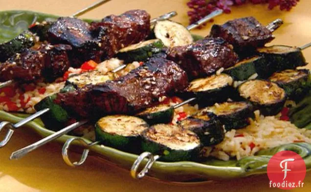 Brochettes de Bœuf asiatiques grillées sur du Riz