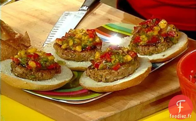 Burgers de Dinde Séchés à la Salsa de Papaye