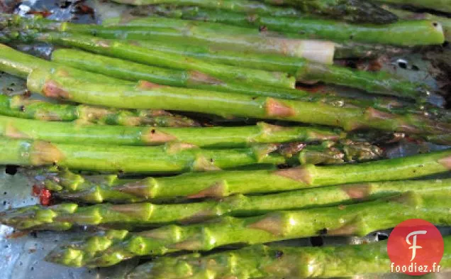 Asperges citronnées à l'ail