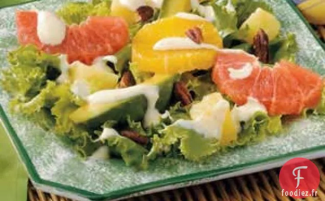 Salade d'Agrumes et d'Avocat Au Gingembre