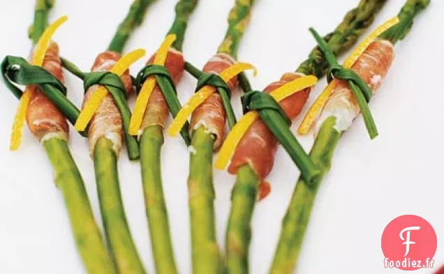 Asperges Enrobées de Prosciutto avec Trempette aux Agrumes