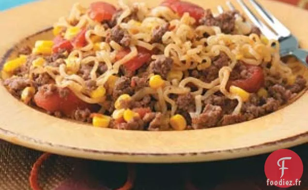 Dîner de Nouilles Bouclées