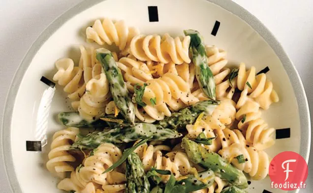 Pâtes Au Fromage De Chèvre, Citron Et Asperges