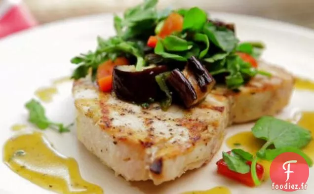 Salade d'Espadon Grillé et Aubergines avec Vinaigrette Miel-Thym