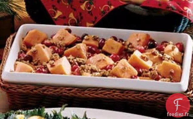 Cuisson de Patates Douces aux Canneberges Colorées