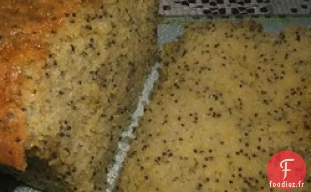 Gâteau Moelleux au Citron et Aux Graines de Pavot