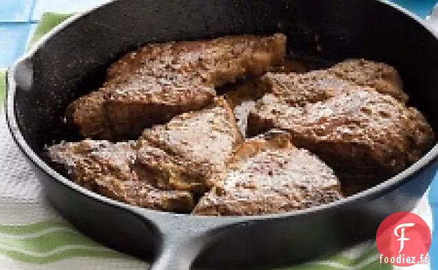 Entrecôte De Surlonge Avec Pommes De Terre Rôties Et Asperges