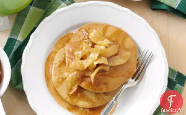 Crêpes au Pain d'Épices avec Garniture aux Pommes