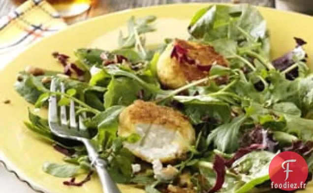 Salade de Noix de Pécan au Miel et Fromage de Chèvre
