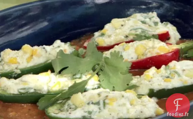 Piments Jalapeno Farcis Grillés avec Sauce Tomate au Poivron Rouge Grillé