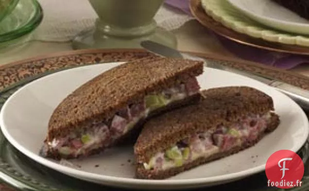 Sandwichs au Corned-Beef Grillé